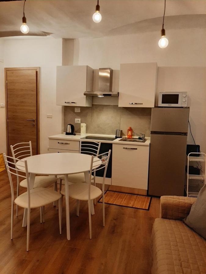 Appartement The First Luccoli Garibaldi Rolli à Gênes Extérieur photo