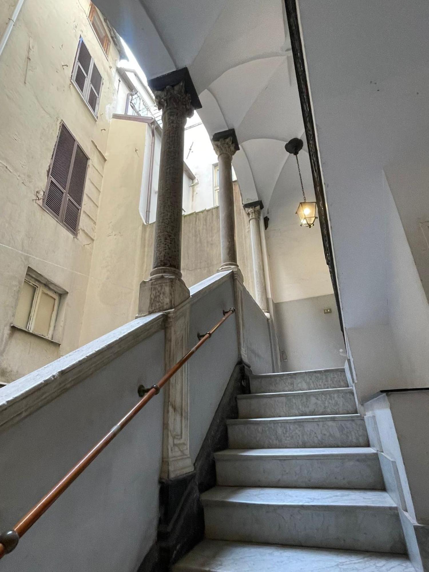 Appartement The First Luccoli Garibaldi Rolli à Gênes Extérieur photo